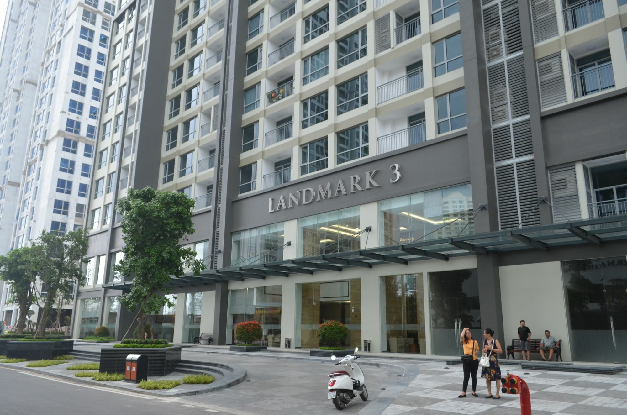 Landmark Inn โฮจิมินห์ซิตี้ ภายนอก รูปภาพ